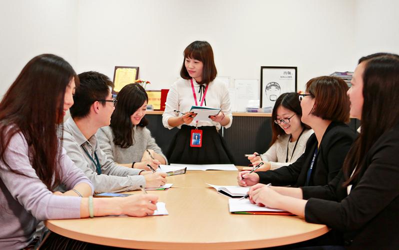 潮州留学中介公司,去英国找哪家比较好